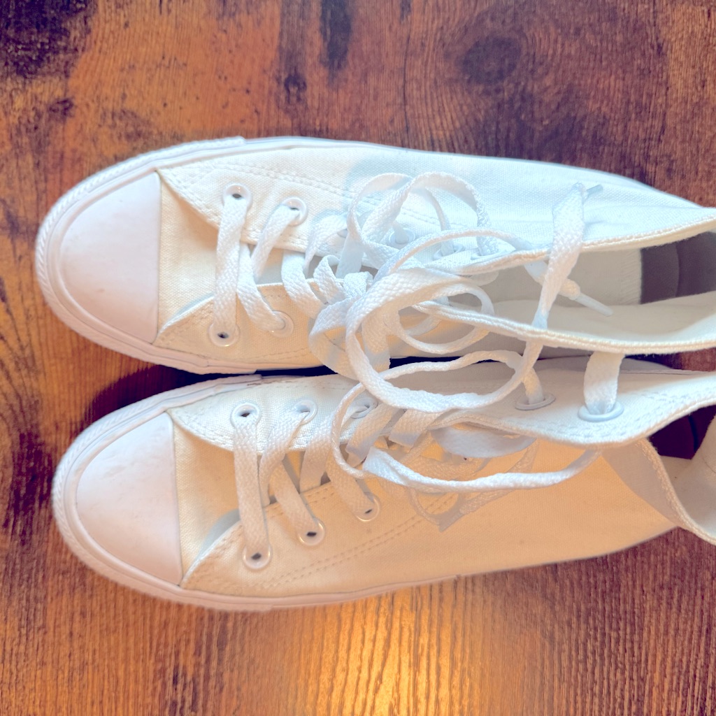 Off White Converse